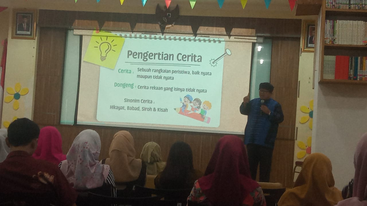 Roadshow Workshop Membaca Dan Literasi Perpustakaan Di SMP Negeri 1 Jakarta